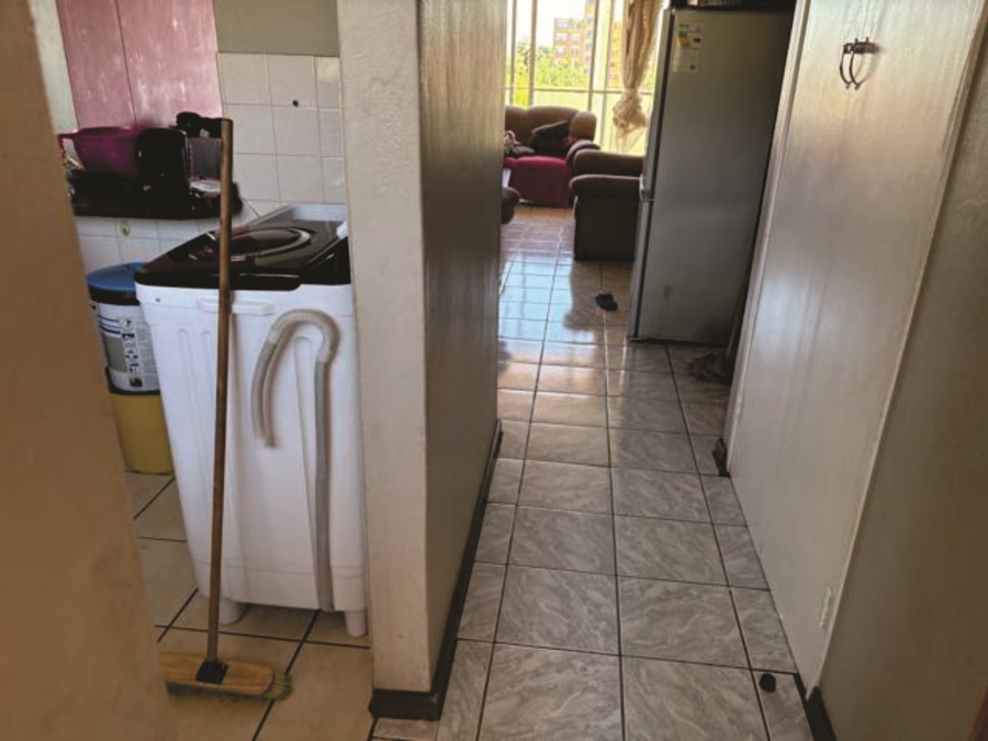 2 Bedroom Property for Sale in Pretoria North Gauteng