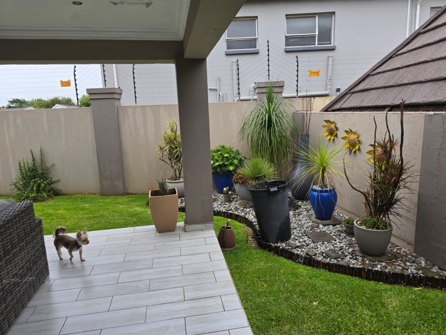 5 Bedroom Property for Sale in Terenure Gauteng