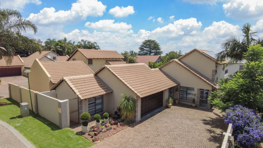 5 Bedroom Property for Sale in Terenure Gauteng