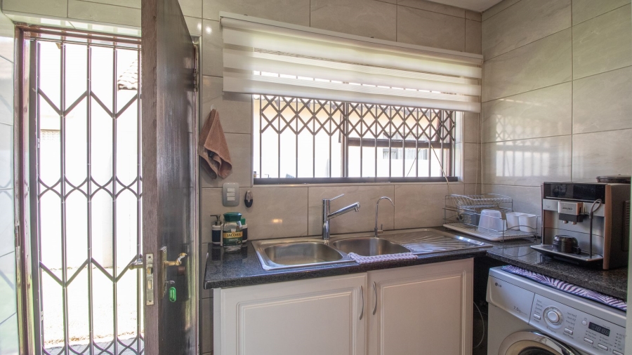 5 Bedroom Property for Sale in Terenure Gauteng