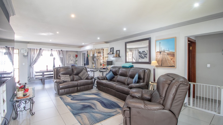 5 Bedroom Property for Sale in Terenure Gauteng