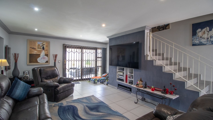 5 Bedroom Property for Sale in Terenure Gauteng