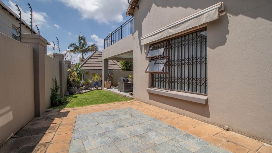 5 Bedroom Property for Sale in Terenure Gauteng