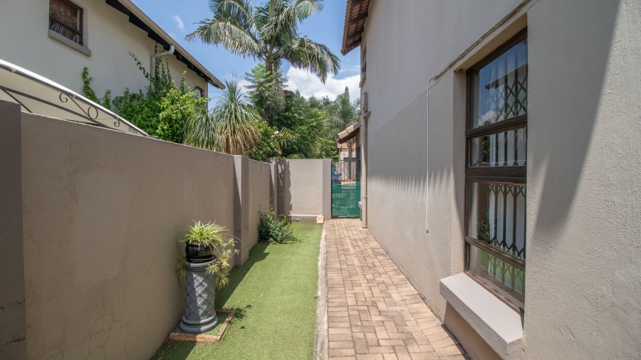 5 Bedroom Property for Sale in Terenure Gauteng