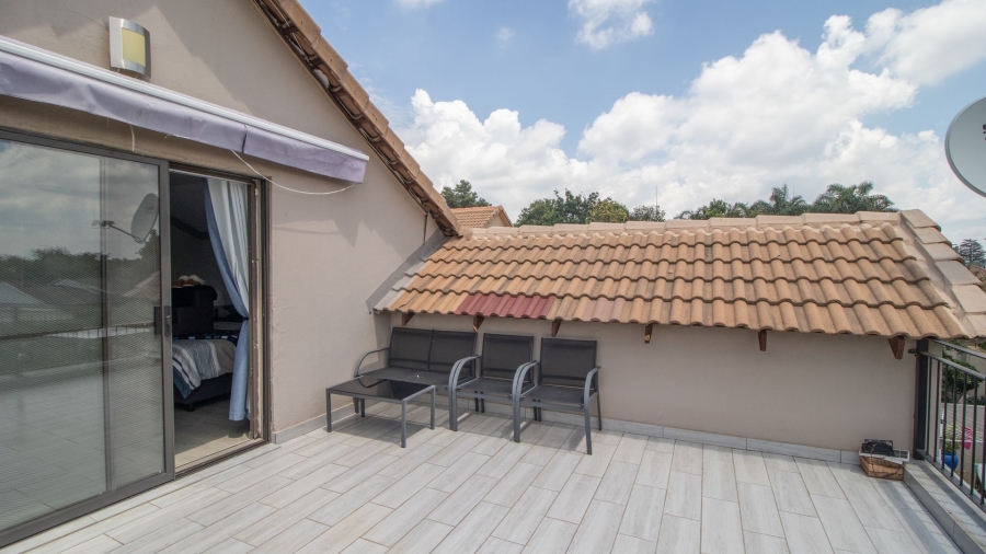 5 Bedroom Property for Sale in Terenure Gauteng