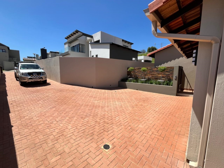 To Let 3 Bedroom Property for Rent in Chancliff A H Gauteng