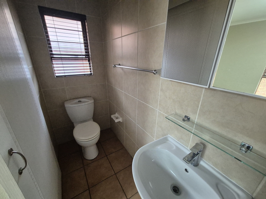 2 Bedroom Property for Sale in Bedfordview Gauteng