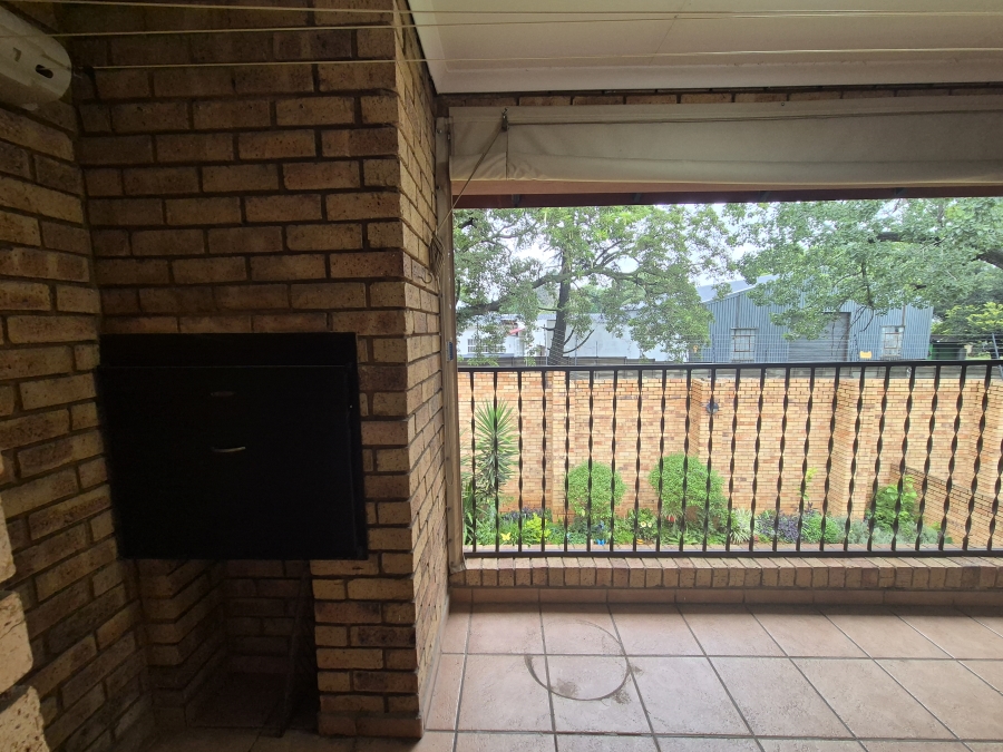 2 Bedroom Property for Sale in Bedfordview Gauteng