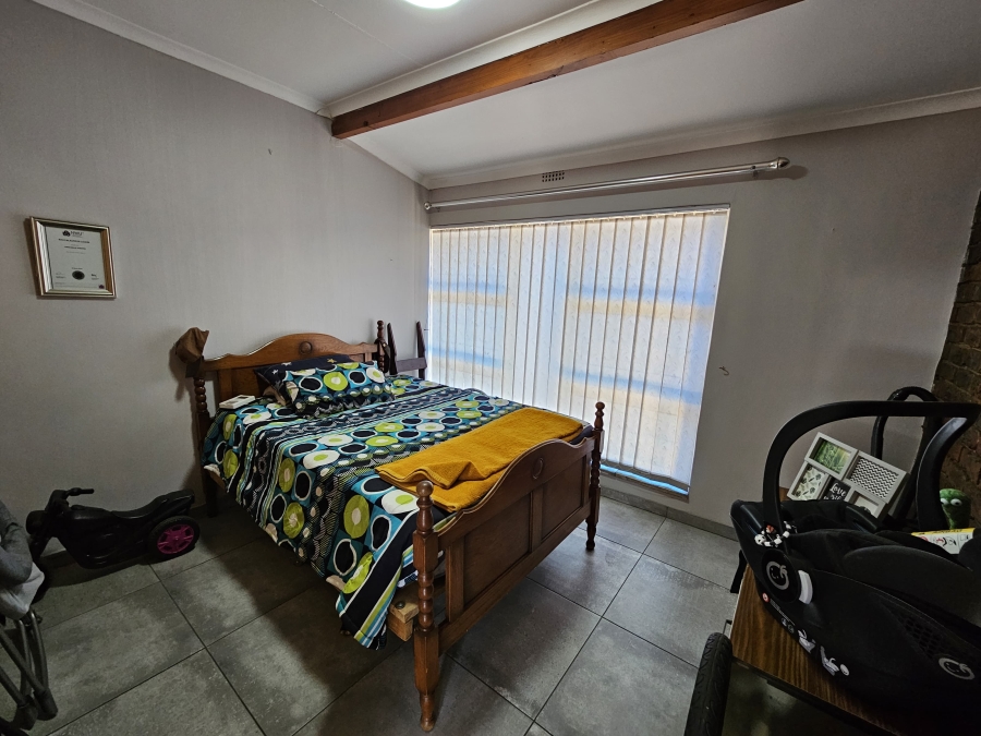 5 Bedroom Property for Sale in Vanderbijlpark SE 2 Gauteng