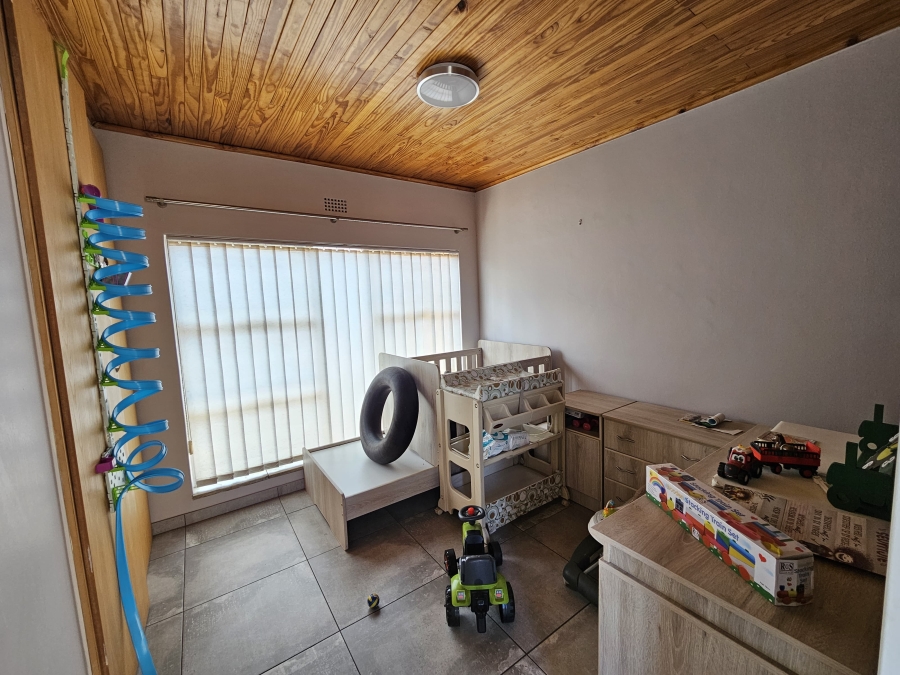 5 Bedroom Property for Sale in Vanderbijlpark SE 2 Gauteng