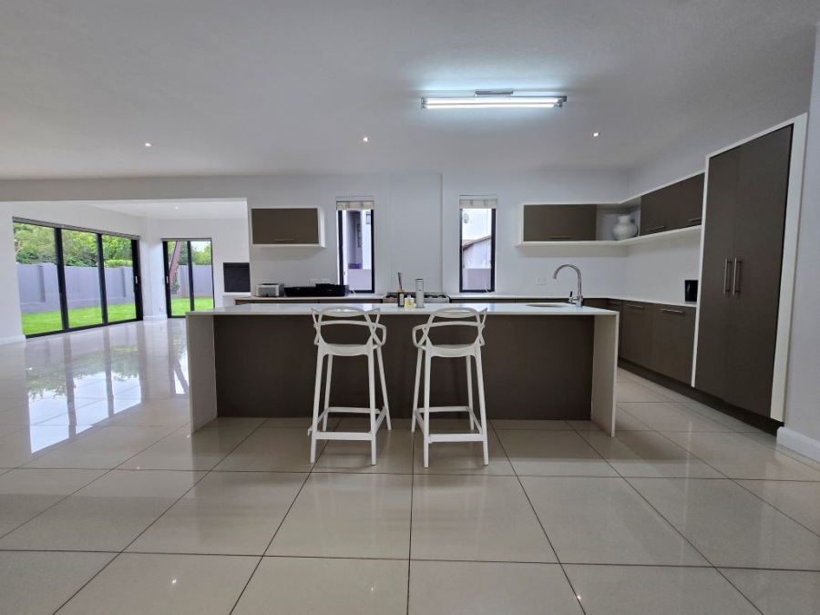 3 Bedroom Property for Sale in Midstream Hill Gauteng