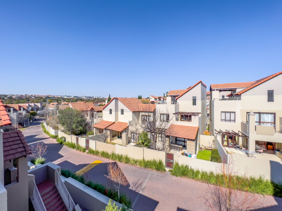 2 Bedroom Property for Sale in Broadacres Gauteng