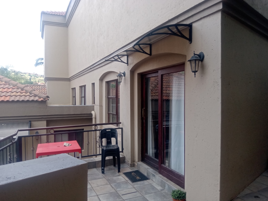 To Let 3 Bedroom Property for Rent in Rangeview Gauteng