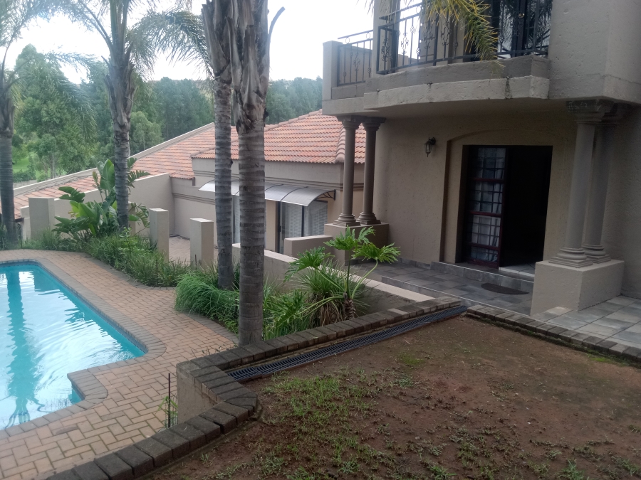To Let 3 Bedroom Property for Rent in Rangeview Gauteng