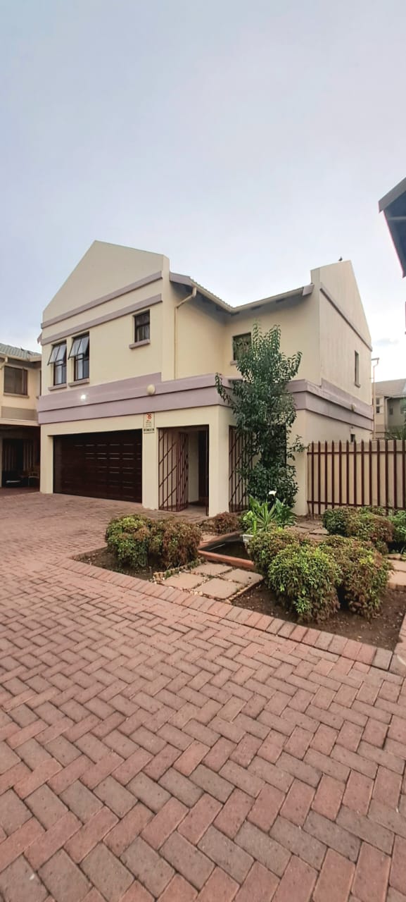 3 Bedroom Property for Sale in Vanderbijlpark SE 2 Gauteng