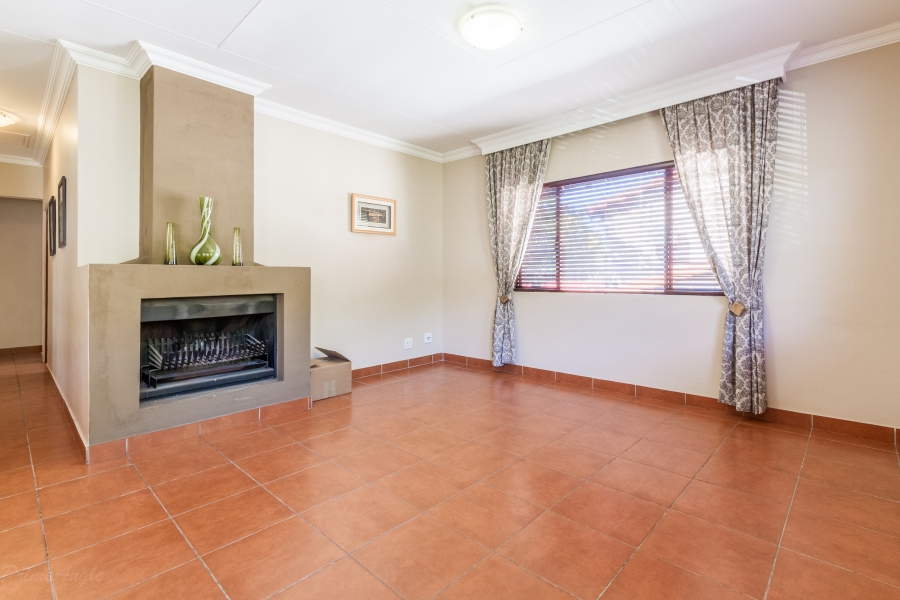 4 Bedroom Property for Sale in Murrayfield Gauteng