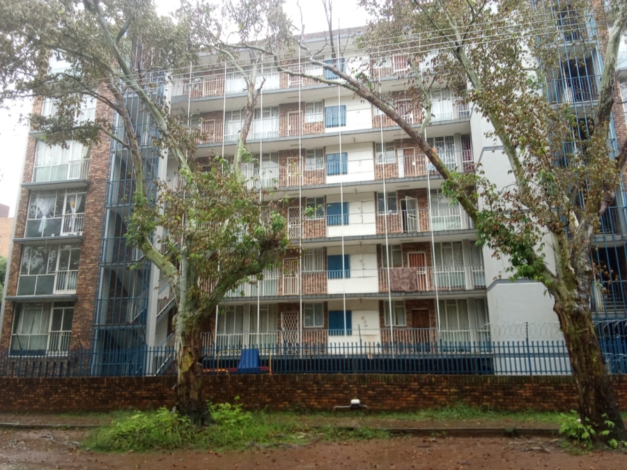 1 Bedroom Property for Sale in Sunnyside Gauteng