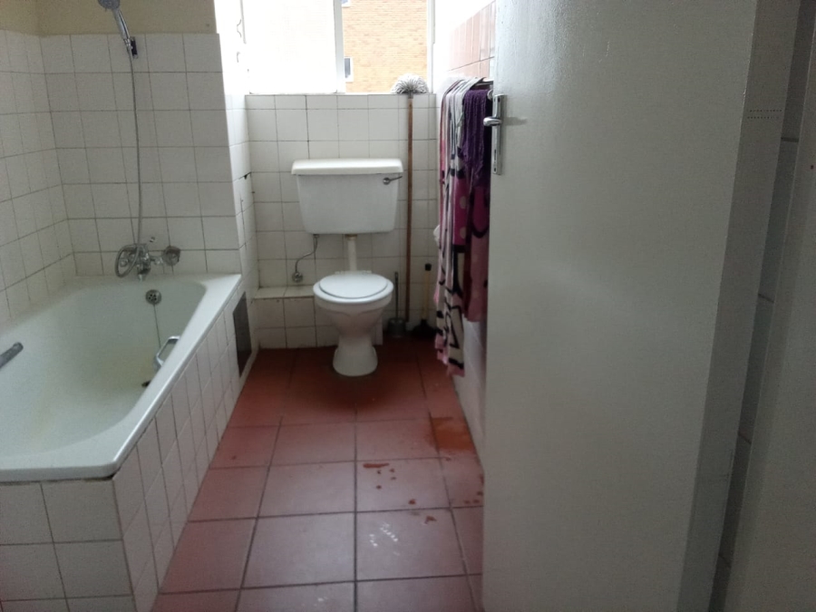 1 Bedroom Property for Sale in Sunnyside Gauteng