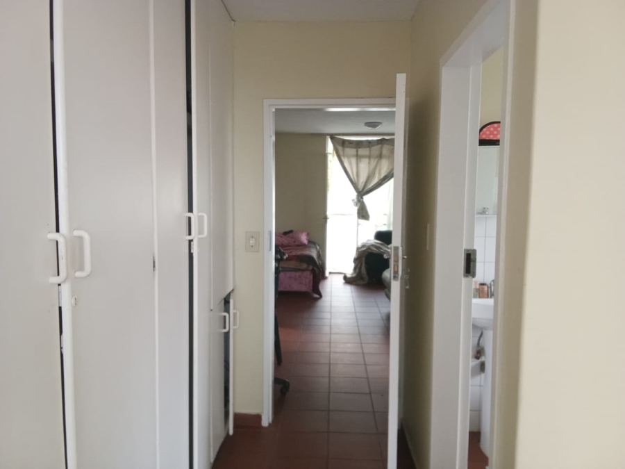 1 Bedroom Property for Sale in Sunnyside Gauteng