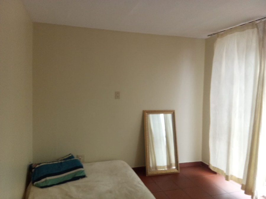 1 Bedroom Property for Sale in Sunnyside Gauteng