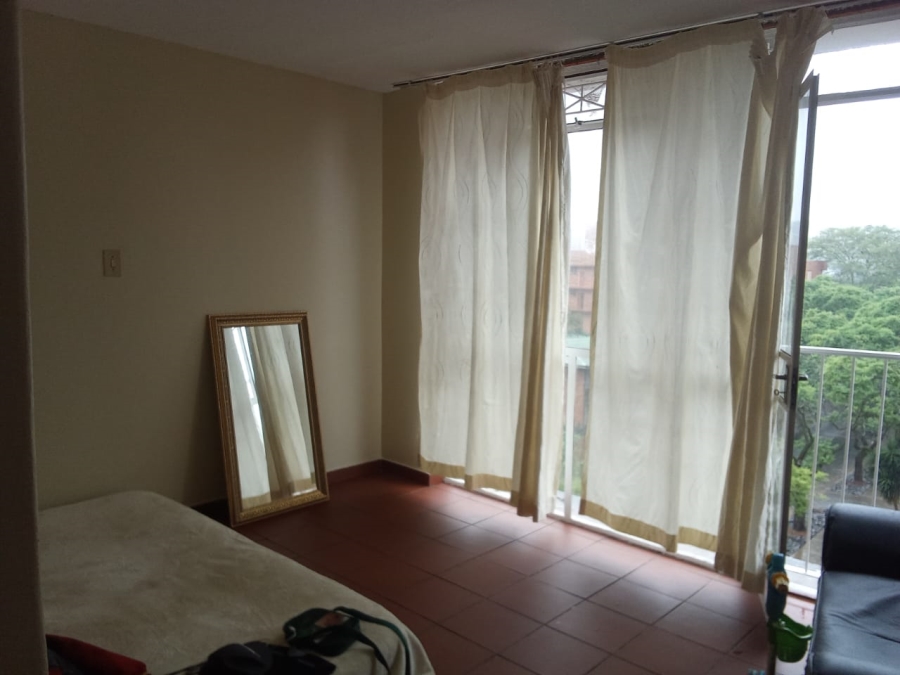 1 Bedroom Property for Sale in Sunnyside Gauteng