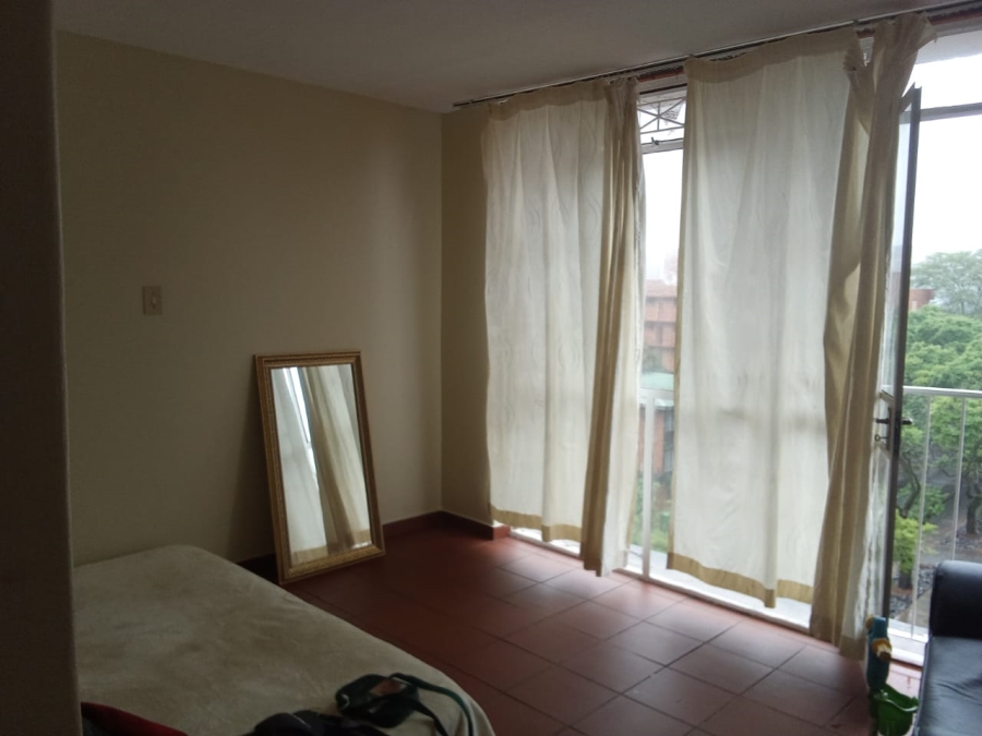 1 Bedroom Property for Sale in Sunnyside Gauteng