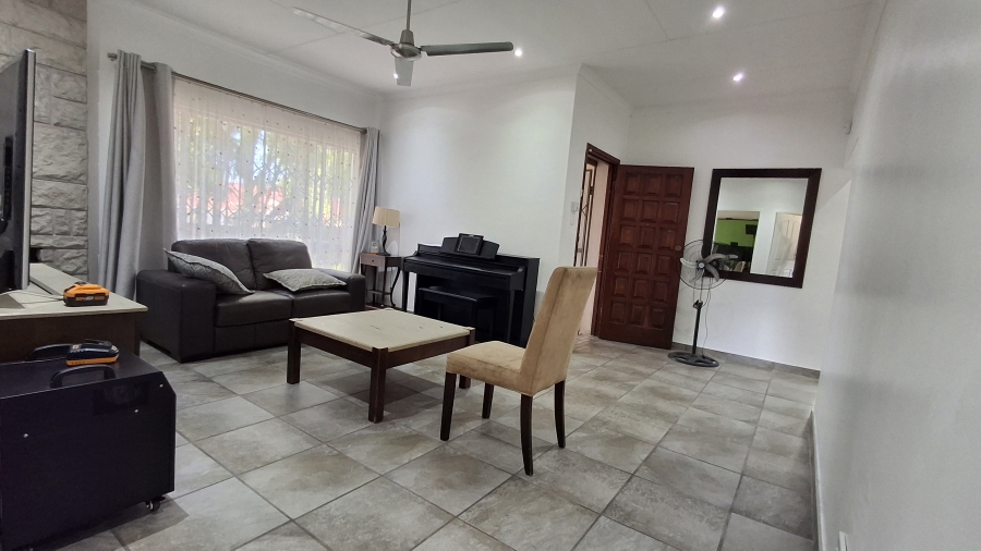 4 Bedroom Property for Sale in Magalieskruin Gauteng