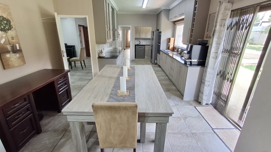 4 Bedroom Property for Sale in Magalieskruin Gauteng