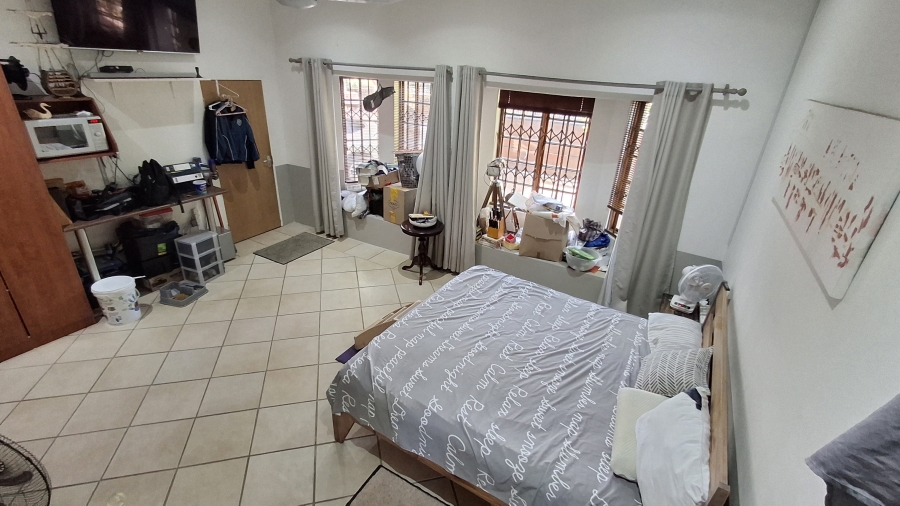 4 Bedroom Property for Sale in Magalieskruin Gauteng