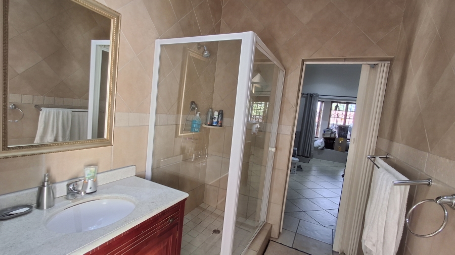 4 Bedroom Property for Sale in Magalieskruin Gauteng