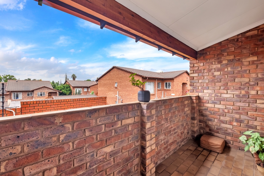 2 Bedroom Property for Sale in Ferndale Gauteng