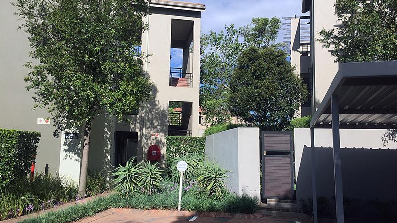 1 Bedroom Property for Sale in Lonehill Gauteng