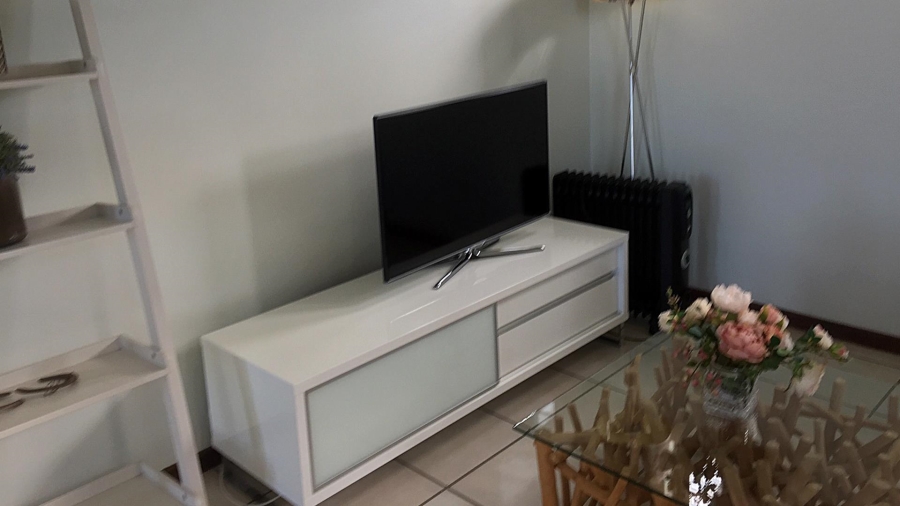 1 Bedroom Property for Sale in Lonehill Gauteng