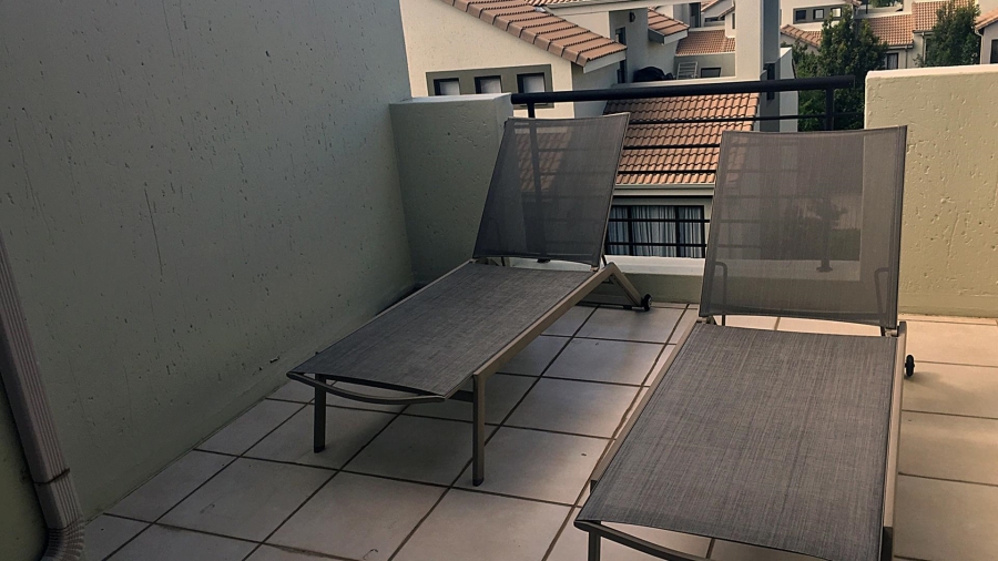 1 Bedroom Property for Sale in Lonehill Gauteng