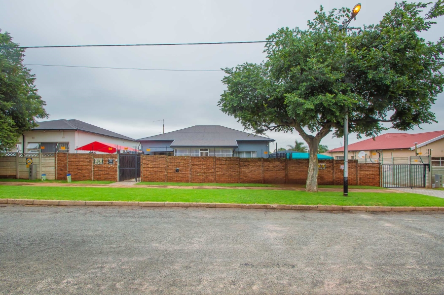 3 Bedroom Property for Sale in Krugersdorp North Gauteng