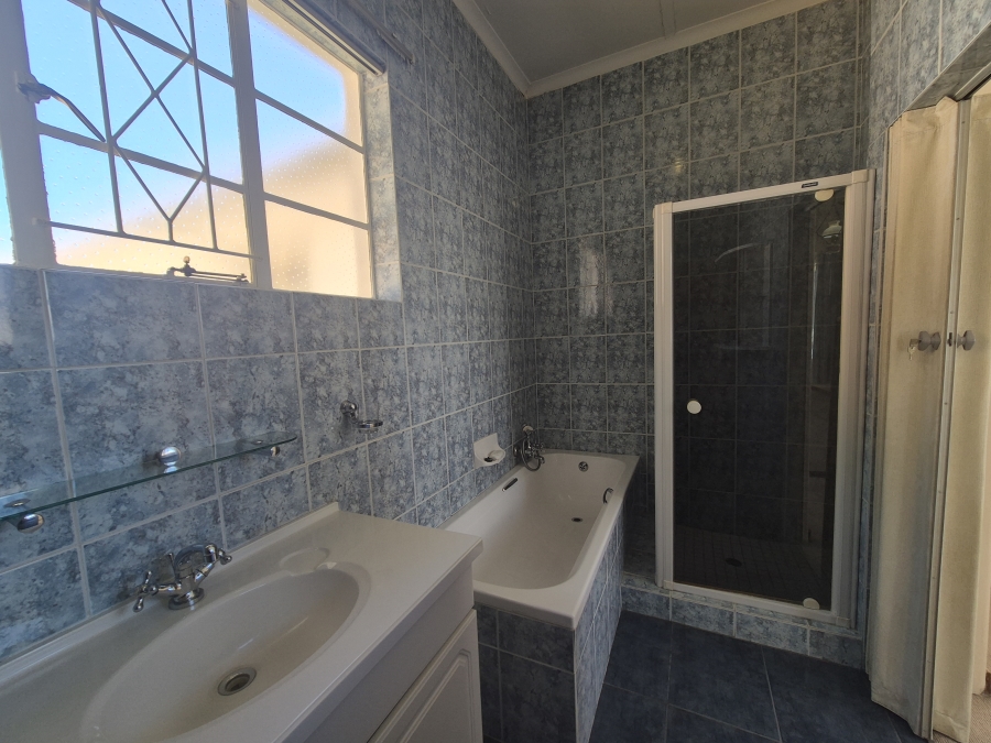 3 Bedroom Property for Sale in Linksfield Gauteng