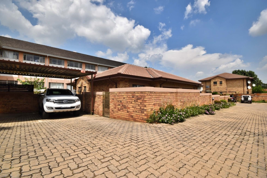 2 Bedroom Property for Sale in Ferndale Gauteng