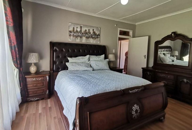 4 Bedroom Property for Sale in Brackenhurst Gauteng