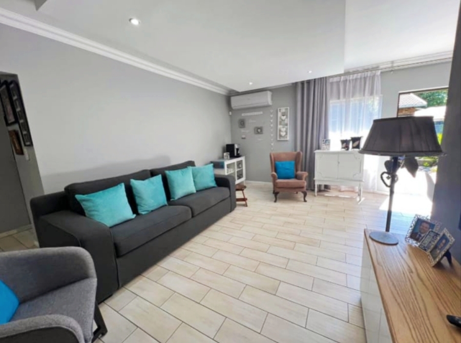 3 Bedroom Property for Sale in Brackenhurst Gauteng