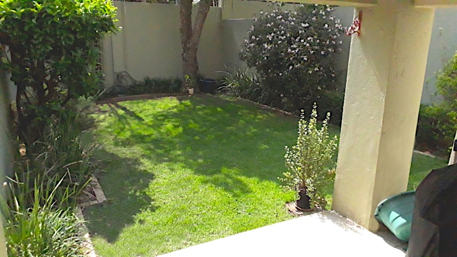 2 Bedroom Property for Sale in Bryanston Gauteng