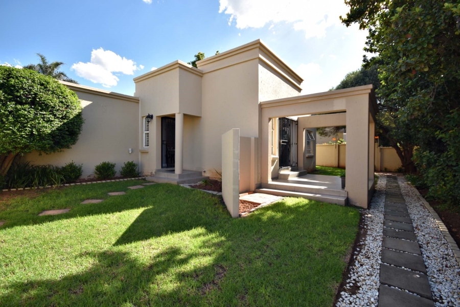 2 Bedroom Property for Sale in Bromhof Gauteng