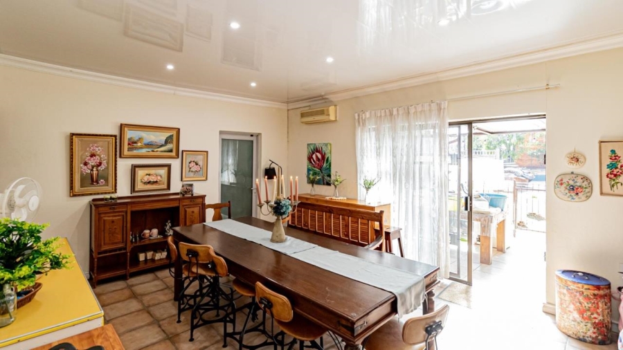 4 Bedroom Property for Sale in Brackendowns Gauteng