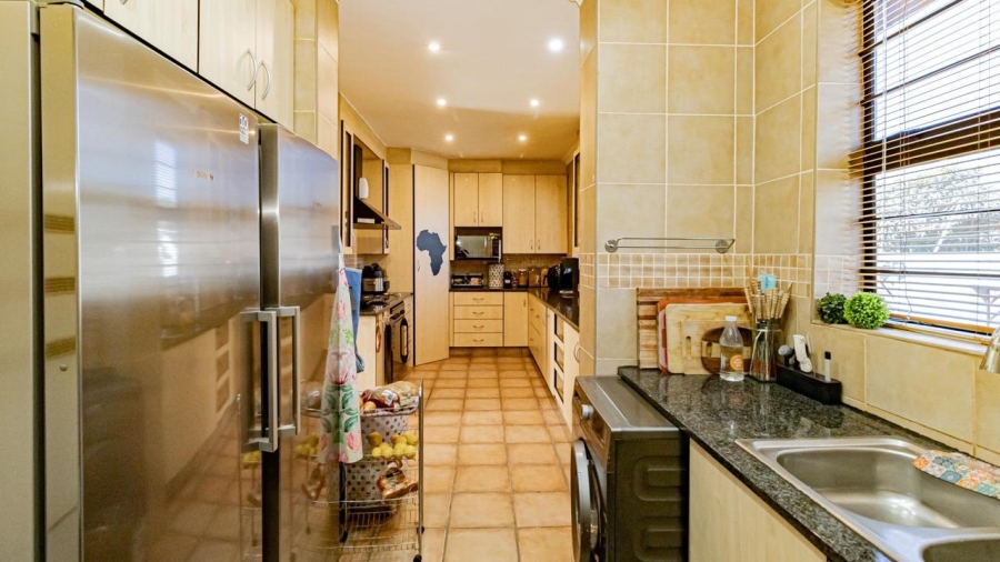 4 Bedroom Property for Sale in Brackendowns Gauteng