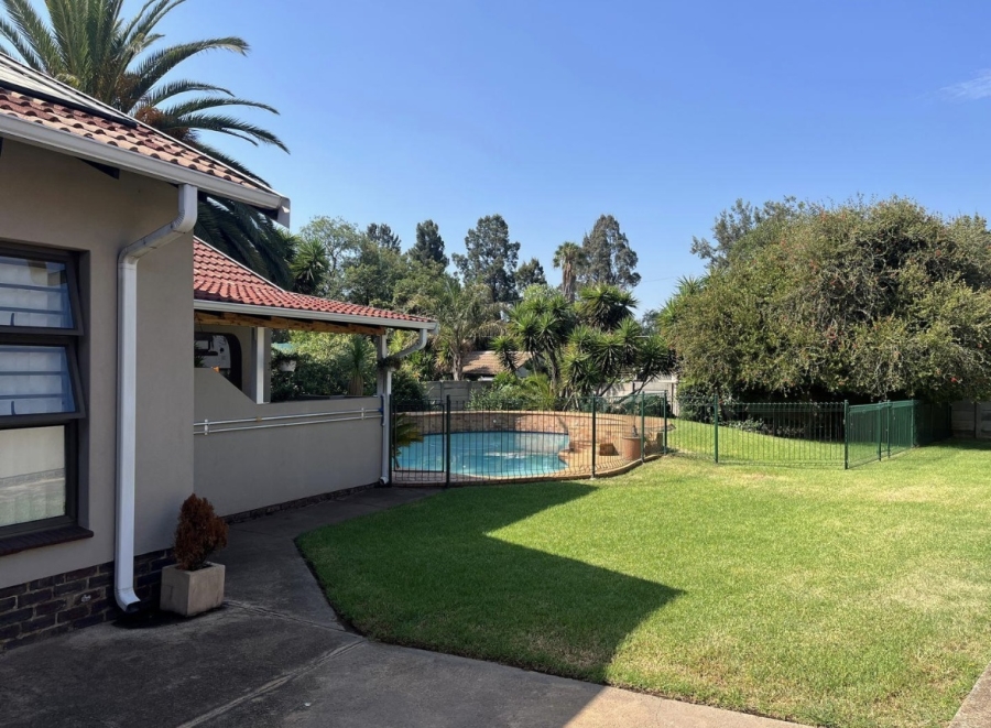 3 Bedroom Property for Sale in Brackenhurst Gauteng