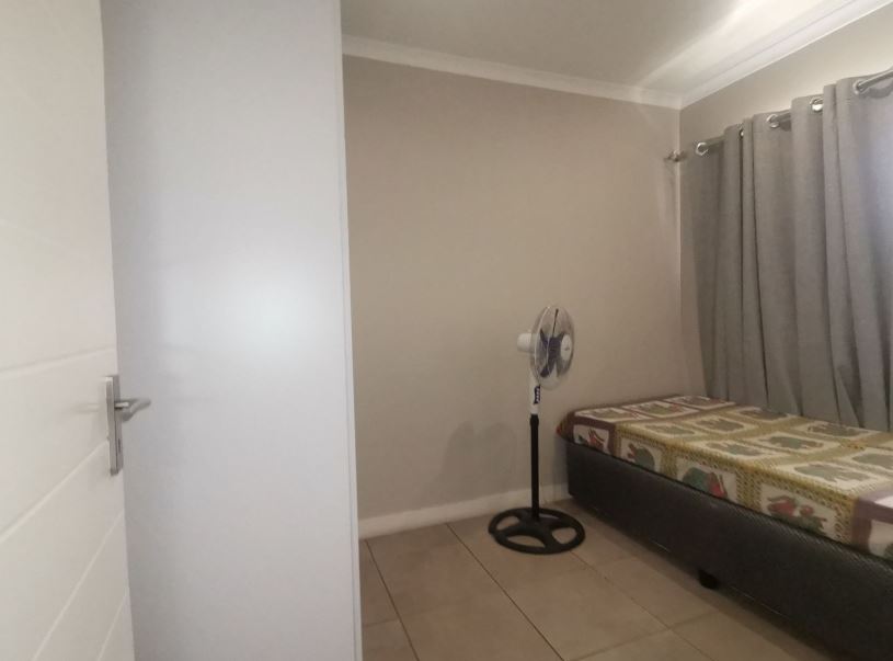 2 Bedroom Property for Sale in Albertsdal Gauteng