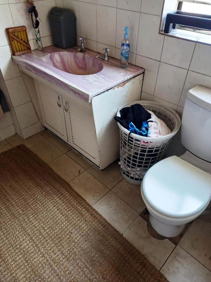 4 Bedroom Property for Sale in Verwoerdpark Gauteng