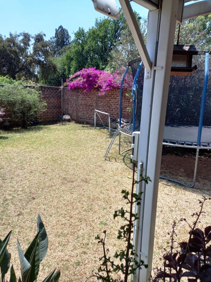 4 Bedroom Property for Sale in Verwoerdpark Gauteng