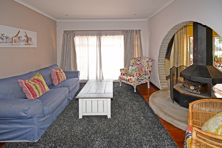 4 Bedroom Property for Sale in Paulshof Gauteng