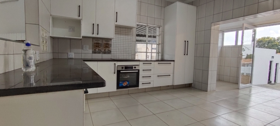 2 Bedroom Property for Sale in Florentia Gauteng