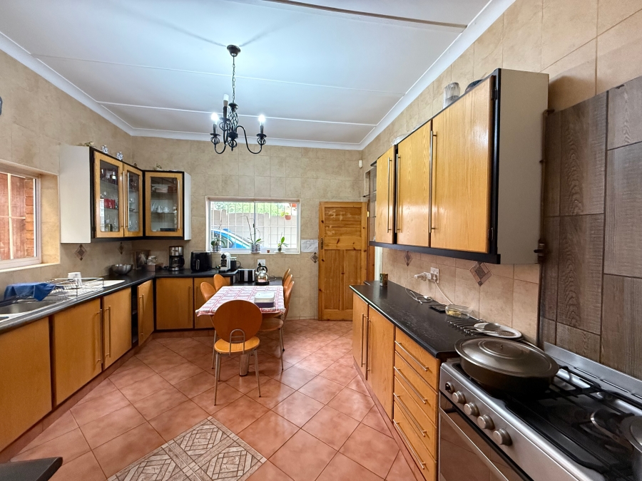 4 Bedroom Property for Sale in Rosettenville Gauteng